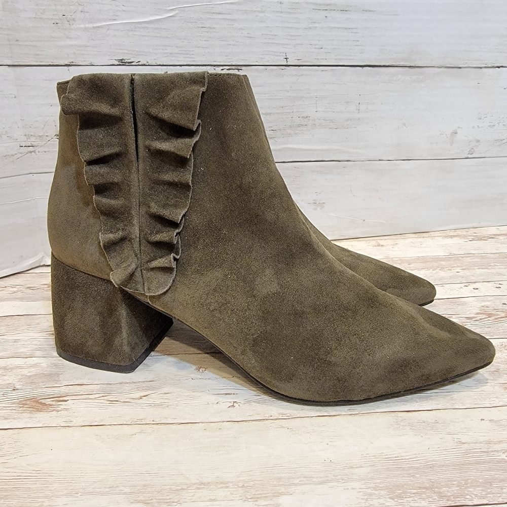 Senso suede pointed toe block heel ruffle ankle boots